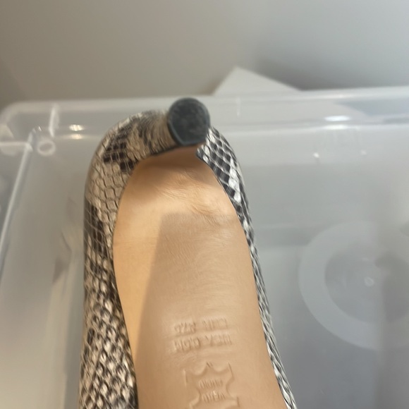 Via Spiga Heels - Size 6.5 - Picture 13 of 13